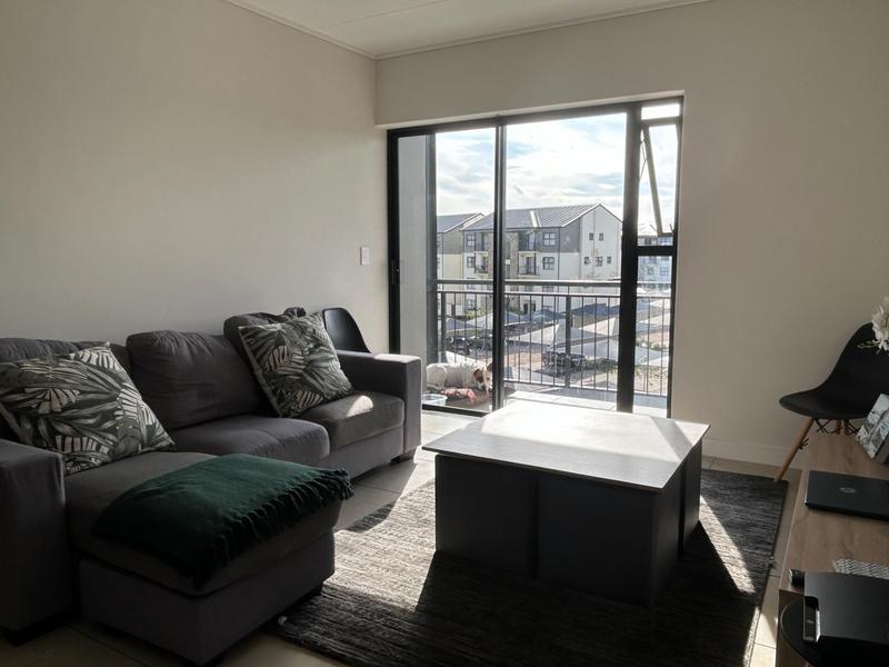 To Let 1 Bedroom Property for Rent in Sandown Western Cape